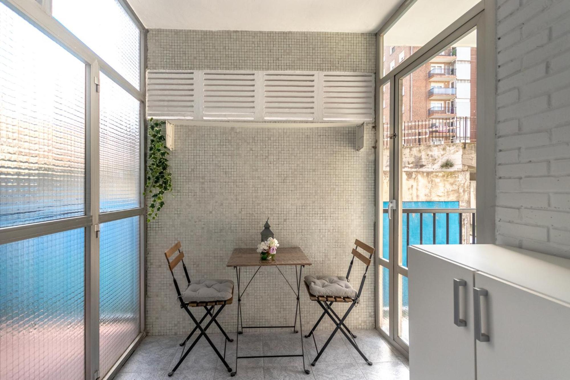 Etxebarria Apartment By People Rentals Bilbau Exterior foto